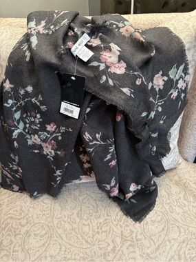 Nine West - scarf